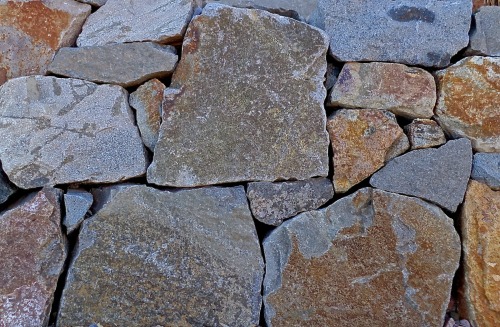dry stack stone wall detail